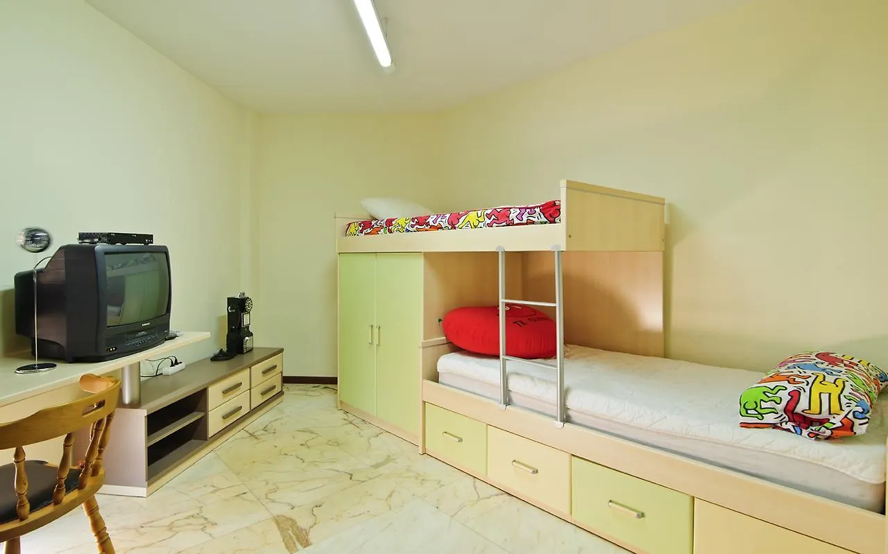 Apartamentos Puigsapera Sant Antoni De Calonge 0*,